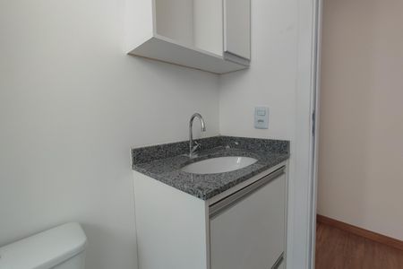 Apartamento para alugar com 45m², 2 quartos e 1 vaga Apartamento para alugar com 45m², 2 quartos e 1 vagaBanheiro