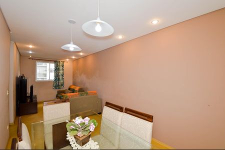 Apartamento à venda com 76m², 3 quartos e 1 vagaSala