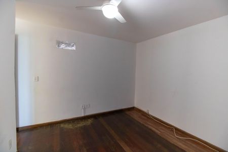 Casa de condomínio à venda com 320m², 5 quartos e 3 vagasSuíte 2