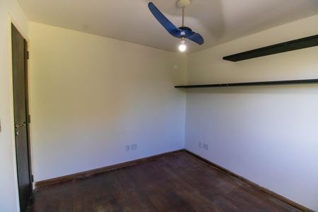 Casa de condomínio à venda com 320m², 5 quartos e 3 vagasQuarto 2