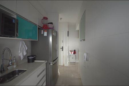 Apartamento à venda com 71m², 2 quartos e 1 vagaCozinha e Área de Serviço