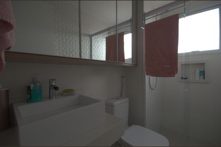 Apartamento à venda com 71m², 2 quartos e 1 vagaBanheiro