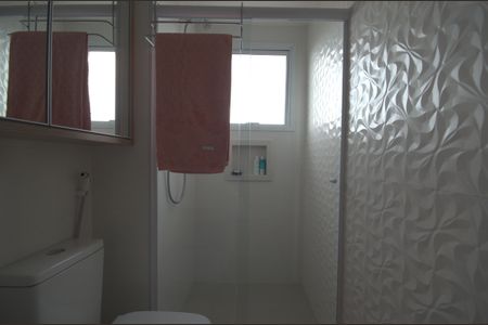 Apartamento à venda com 71m², 2 quartos e 1 vagaBnaheiro