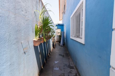 Casa à venda com 125m², 3 quartos e 3 vagas Casa à venda com 125m², 3 quartos e 3 vagasCorredor