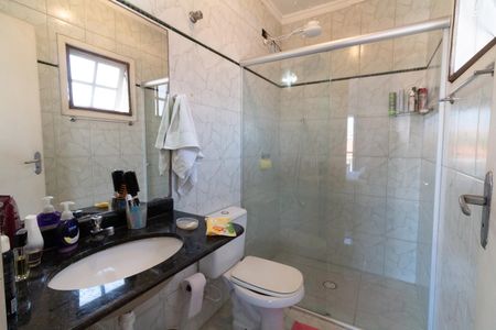 Casa à venda com 125m², 3 quartos e 3 vagas Casa à venda com 125m², 3 quartos e 3 vagasBanheiro da Suíte 1