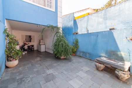 Casa à venda com 125m², 3 quartos e 3 vagas Casa à venda com 125m², 3 quartos e 3 vagasGaragem