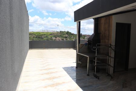 Casa para alugar com 100m², 1 quarto e 1 vagaQuintal
