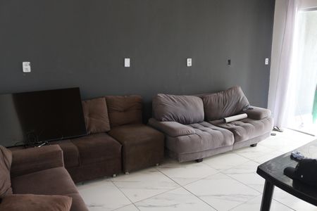 Casa para alugar com 100m², 1 quarto e 1 vagaSala