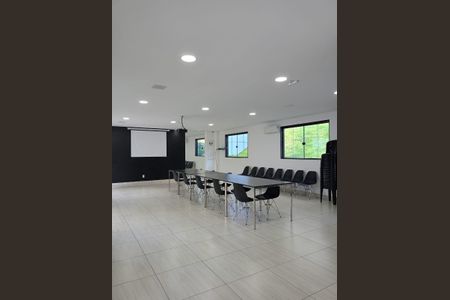 Apartamento para alugar com 47m², 2 quartos e 1 vaga Apartamento para alugar com 47m², 2 quartos e 1 vagaÁrea comum - Salão de festas