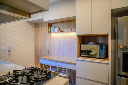 Apartamento à venda com 103m², 3 quartos e 2 vagasCozinha