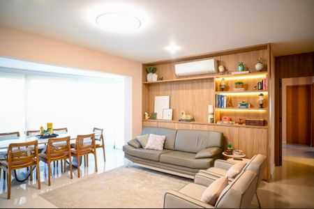 Apartamento à venda com 103m², 3 quartos e 2 vagasSala