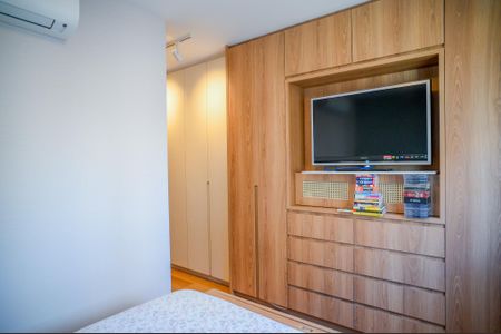 Apartamento à venda com 103m², 3 quartos e 2 vagasQuarto 2