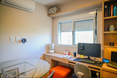 Apartamento à venda com 103m², 3 quartos e 2 vagasEscritório