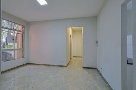 Apartamento à venda com 70m², 3 quartos e 2 vagas Apartamento à venda com 70m², 3 quartos e 2 vagasSala