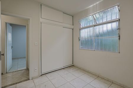 Apartamento à venda com 70m², 3 quartos e 2 vagas Apartamento à venda com 70m², 3 quartos e 2 vagasQuarto 3