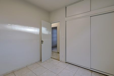 Apartamento à venda com 70m², 3 quartos e 2 vagas Apartamento à venda com 70m², 3 quartos e 2 vagasQuarto 3