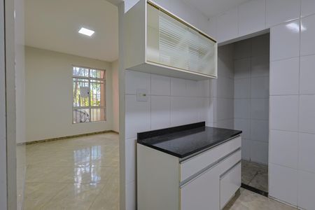 Apartamento à venda com 70m², 3 quartos e 2 vagas Apartamento à venda com 70m², 3 quartos e 2 vagasCozinha