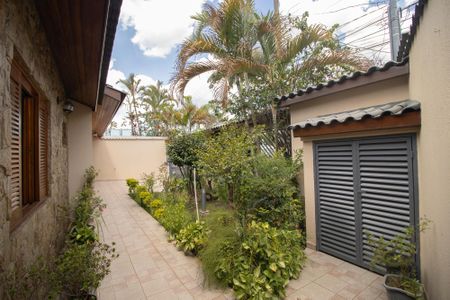 Casa à venda com 155m², 3 quartos e 2 vagasQuintal