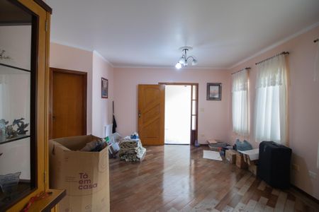 Casa à venda com 155m², 3 quartos e 2 vagasSala