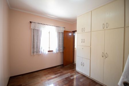 Casa à venda com 155m², 3 quartos e 2 vagasQuarto 1