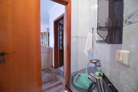 Casa à venda com 155m², 3 quartos e 2 vagasLavabo