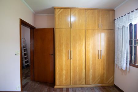 Casa à venda com 155m², 3 quartos e 2 vagasQuarto 3