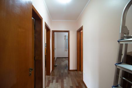 Casa à venda com 155m², 3 quartos e 2 vagasHall