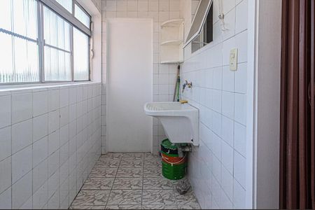 Apartamento à venda com 65m², 3 quartos e 1 vagaÁrea De Serviço