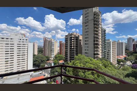 Apartamento à venda com 36m², 1 quarto e 1 vaga Apartamento à venda com 36m², 1 quarto e 1 vagaVaranda