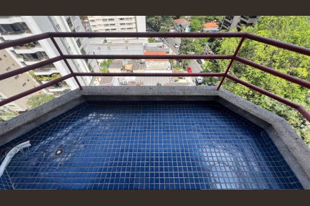 Apartamento à venda com 36m², 1 quarto e 1 vaga Apartamento à venda com 36m², 1 quarto e 1 vagaVaranda