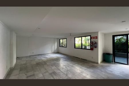 Apartamento à venda com 36m², 1 quarto e 1 vaga Apartamento à venda com 36m², 1 quarto e 1 vagaÁrea comum