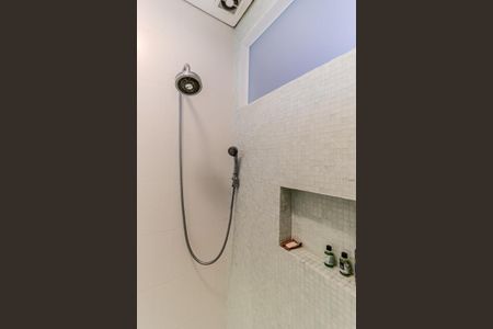 Apartamento à venda com 220m², 3 quartos e 2 vagasBanheiro da Suíte 3