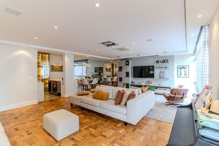 Apartamento à venda com 220m², 3 quartos e 2 vagasSala