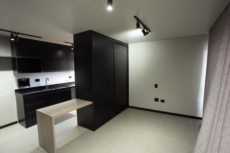 Apartamento para alugar com 30m², 1 quarto e 1 vagaSala/Quarto