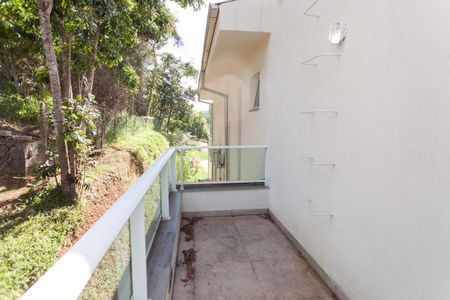 Casa de condomínio à venda com 329m², 4 quartos e 5 vagasVaranda Suíte 1