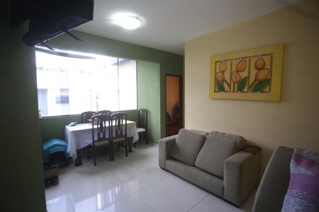 Sala de apartamento para alugar com 3 quartos, 87m² em Buritis, Belo Horizonte
