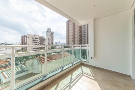 Apartamento à venda com 63m², 2 quartos e 1 vaga Apartamento à venda com 63m², 2 quartos e 1 vagaVaranda