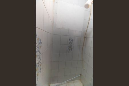 Casa de condomínio à venda com 310m², 4 quartos e 3 vagas Casa de condomínio à venda com 310m², 4 quartos e 3 vagasBanheiro de serviço