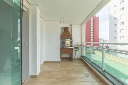 Apartamento à venda com 63m², 2 quartos e 1 vaga Apartamento à venda com 63m², 2 quartos e 1 vagaVaranda