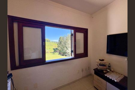 Casa de condomínio à venda com 460m², 4 quartos e 4 vagasSuíte 1