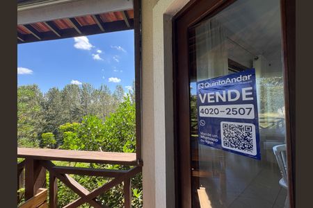 Casa de condomínio à venda com 460m², 4 quartos e 4 vagasPlaquinha instalada