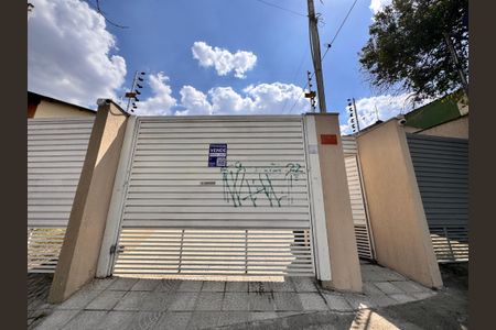 Casa à venda com 84m², 2 quartos e 2 vagas Casa à venda com 84m², 2 quartos e 2 vagasFachada + plaquinha