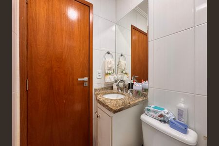 Casa à venda com 84m², 2 quartos e 2 vagas Casa à venda com 84m², 2 quartos e 2 vagasBanheiro