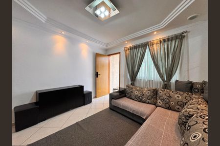 Casa à venda com 84m², 2 quartos e 2 vagas Casa à venda com 84m², 2 quartos e 2 vagasSala