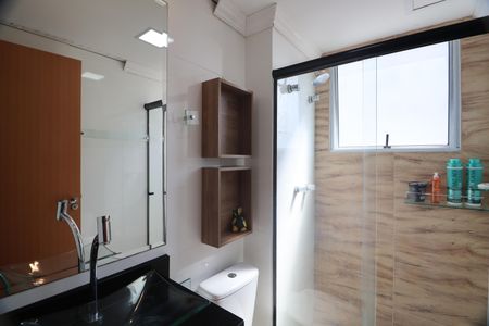 Apartamento à venda com 42m², 2 quartos e 2 vagasBanheiro