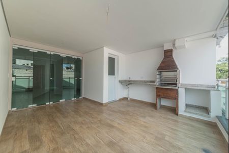 Apartamento à venda com 95m², 3 quartos e 2 vagas Apartamento à venda com 95m², 3 quartos e 2 vagasVaranda