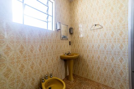 Casa para alugar com 290m², 3 quartos e 1 vagaBanheiro