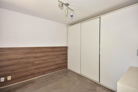 Apartamento à venda com 78m², 3 quartos e 1 vaga Apartamento à venda com 78m², 3 quartos e 1 vagaSuíte