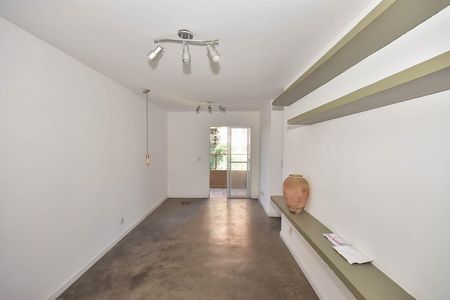 Apartamento à venda com 78m², 3 quartos e 1 vaga Apartamento à venda com 78m², 3 quartos e 1 vagaSala