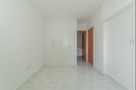 Apartamento à venda com 63m², 2 quartos e 1 vaga Apartamento à venda com 63m², 2 quartos e 1 vagaSuíte